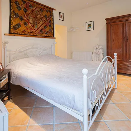 Les Mimosas - 3 D'hotes 3*