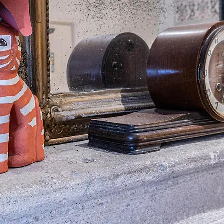 Les Mimosas - 3 D'hotes 3*