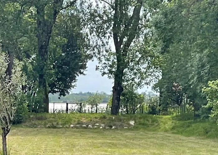 Couette-café Les Mimosas - 3 D'hôtes 3*