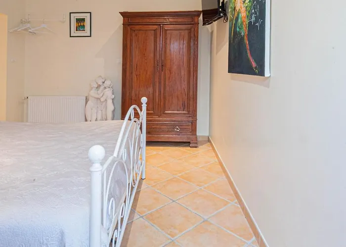 B&B Les Mimosas - 3 D'hotes Plassac (Gironde)